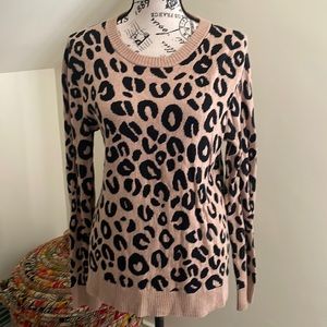 *Host Pick* A New Day Leopard Print Crew Neck Long Sleeve Sweater EUC SZ Large
